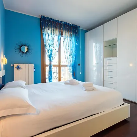 I-host Spacious 2br With 2 Baths & Balcony *