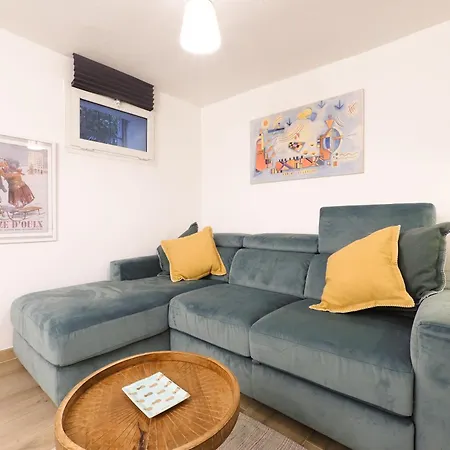 Primopiano - Conte Rosso Apartment Mailand