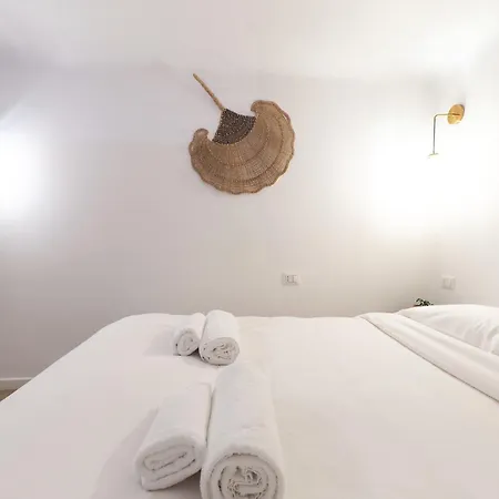 Primopiano - Conte Rosso Apartment Mailand