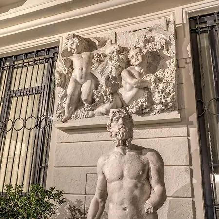 Seety Spartaco Appartement *