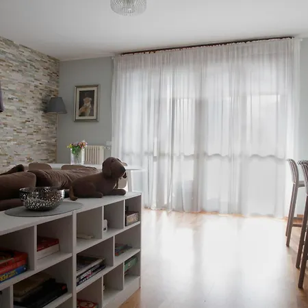 Apartment Elegante - 2 Camere, 2 Bagni, Garage E Balcone *