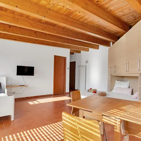 Alessia's Flat - Michetti *