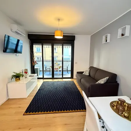 Lux Fara *