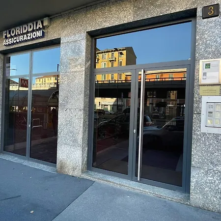公寓 Bacio Di Velluto Vicino Metro 米兰