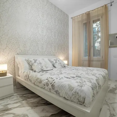 Bright '46' Cosy And Apartment Mailand