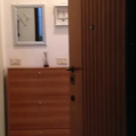 Apartment Number One Mailand