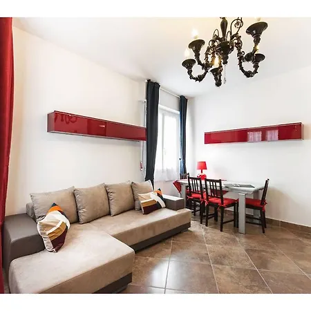 Apartment Casa Sofia *