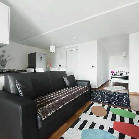 New Luxury Attic Santa Giulia Expo * ميلان