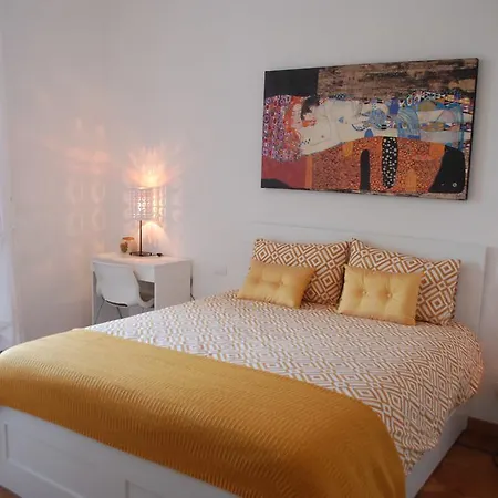 Arco Della Pace B&B 2*