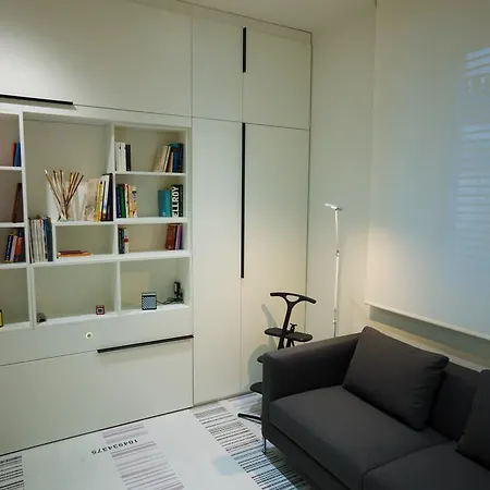 Stylish Mini In The Heart Of Apartman Milánó