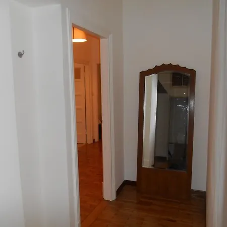 לינה וארוחת בוקר Copernican House *
