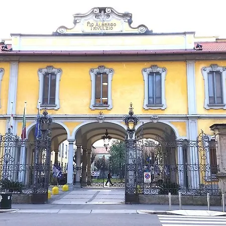 Aurum Gambara Apart Otel Milano