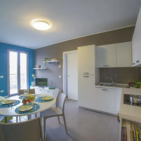 Aurum Pianell 10 Milano