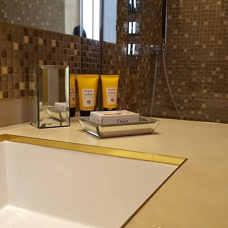 Apartment Bnbutler - Broletto 39 - A Few Steps To The Duomo And La Scala