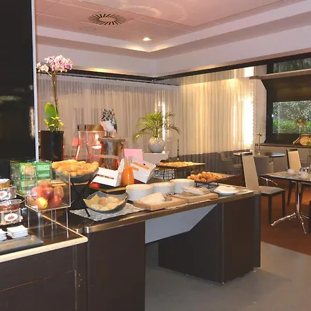 Отель Novotel Nord Ca' Granda