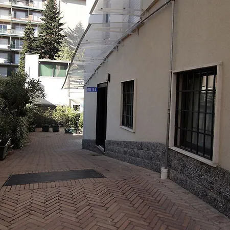 Otel Faenza Milano