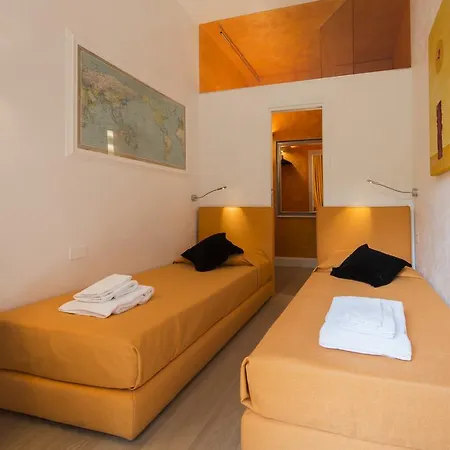 Apartment Bnbutler - Broletto 39 - A Few Steps To The Duomo And La Scala *