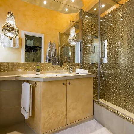 Apartment Bnbutler - Broletto 39 - A Few Steps To The Duomo And La Scala *