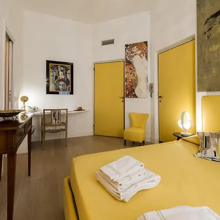 Bnbutler - Broletto 39 - A Few Steps To The Duomo And La Scala Milan