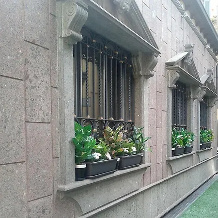 La Del Pino Milánó