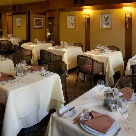 Hotel Sina De La Milano