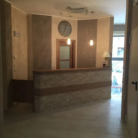 Montecarlo Hotel Milán