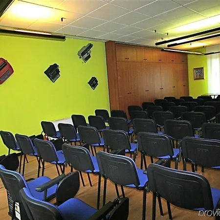 Mihotel Hotel 4*