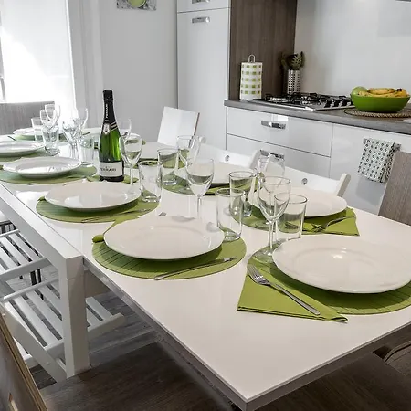 Apartman Stayeasy Filzi11 - 3 Bedrooms, 2 Baths - Station Milánó