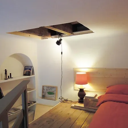 V12 Design Apartmán Milán