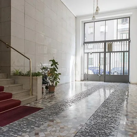 Pied A Terre Sant'agostino Lägenhet