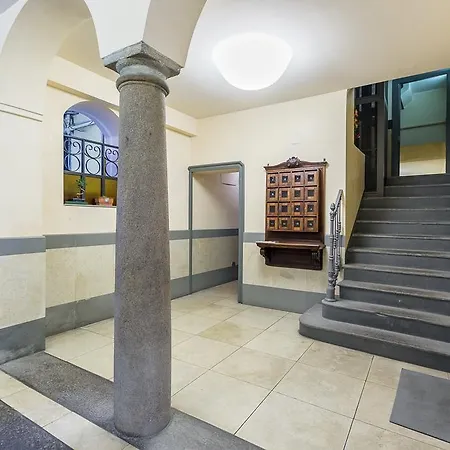 Fifty Eight Center Apartment