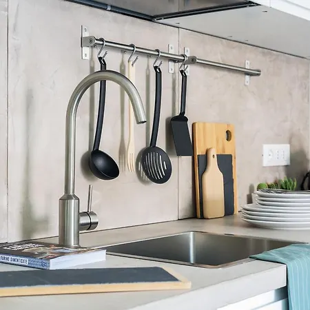 巴勒莫自由出租公寓 *