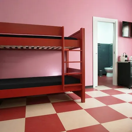Guest house Milano Affittacamere Milan