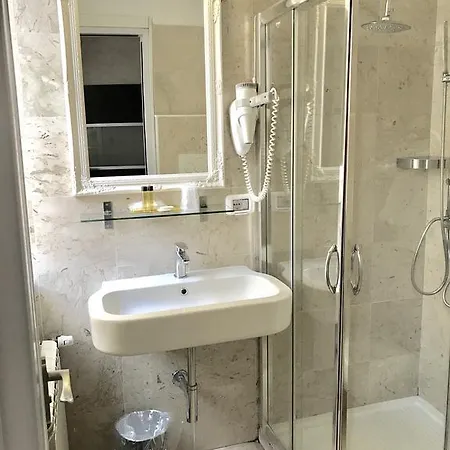 Bolzano Szálloda Milánó