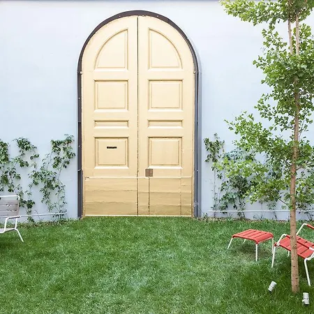 米兰塞纳托酒店 4*