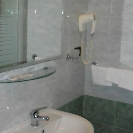 Del Sole * ميلان