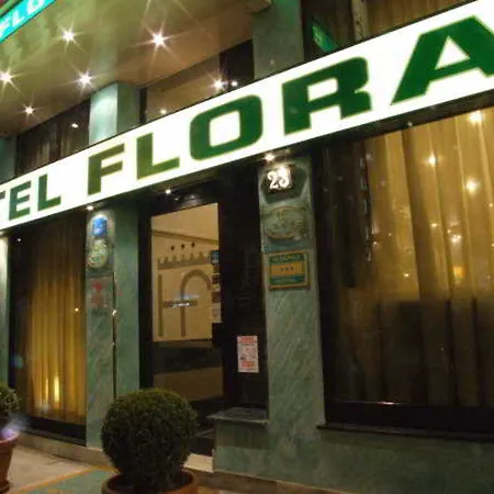 Ξενοδοχείο Flora 3*