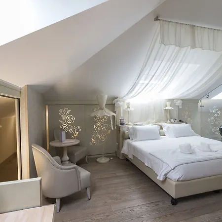 Chateau Monfort - Relais & Chateaux 5*