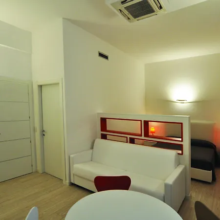 Hotel apartamentowy Bb Citta Studi 4*