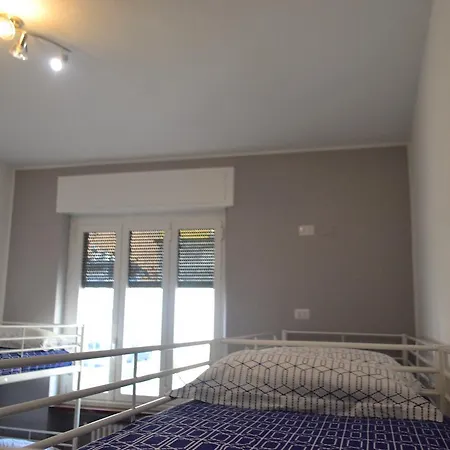Gloria Hostel
