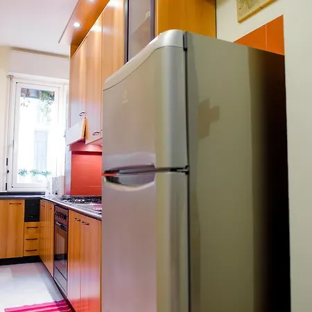 Apartment Lorenteggio Balcony Flat Milan