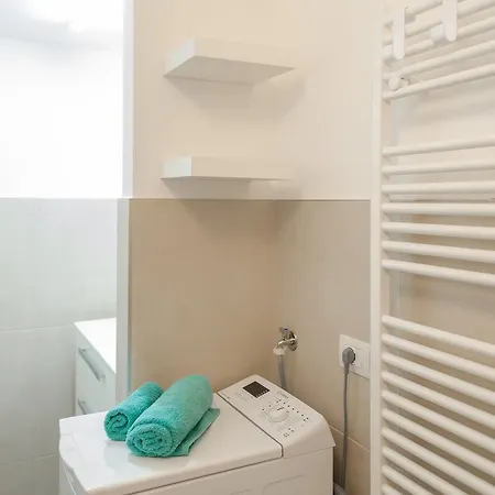 公寓 Porta Romana Charming Flat 米兰