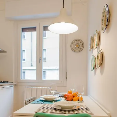公寓 Porta Romana Charming Flat 米兰