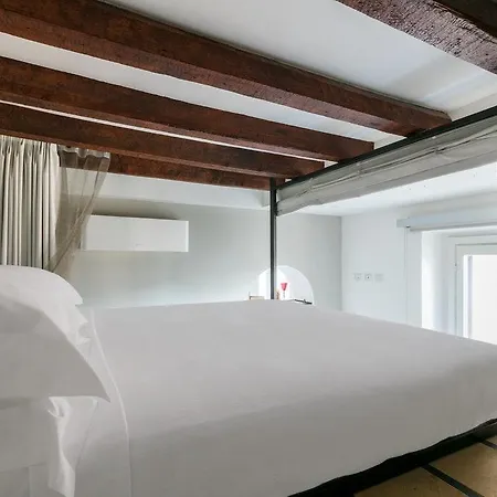 Corso Como 아파트