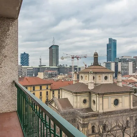 Apartamento Sparkling 4 Bedroom Apartment In Milan Milán