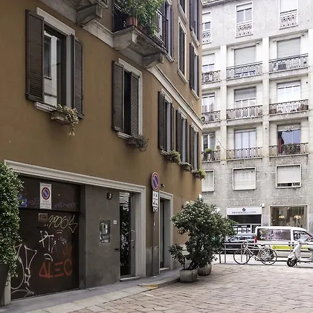 Porta Romana - Rentclass Frida Appartamento *