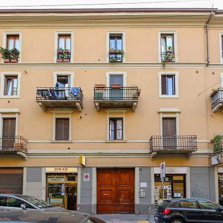Apartamento Lovely Attic In *