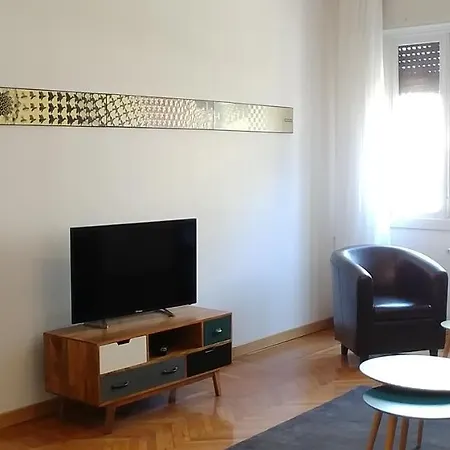 Vittoria Апартаменты *