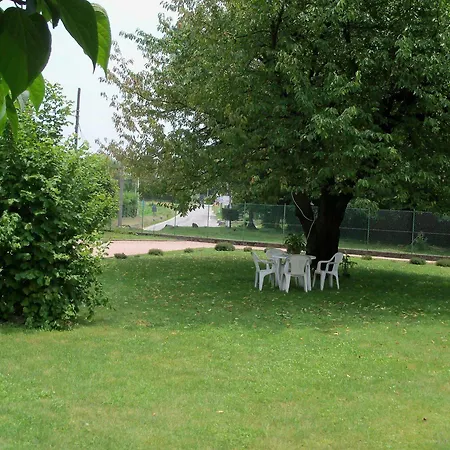 Il Ciliegio Fiorito 2*