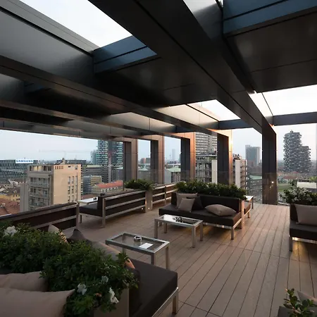 Hyatt Centric Hotel 4*